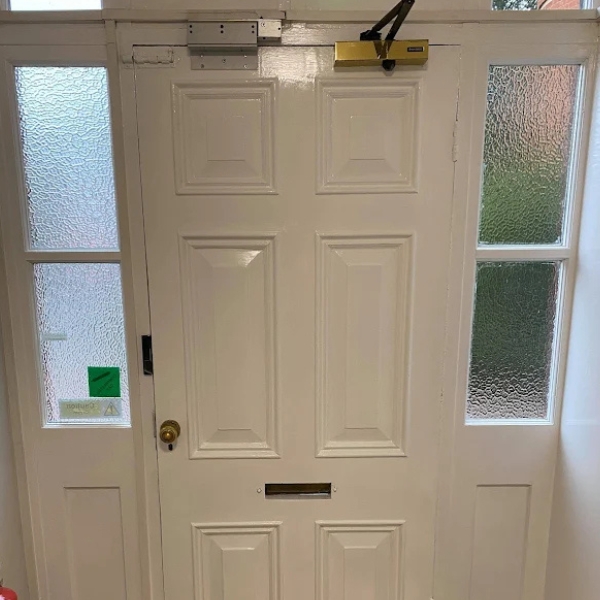 After Image - Commercial Painting & Decorating in Berkshire from MM Decorators Wokingham