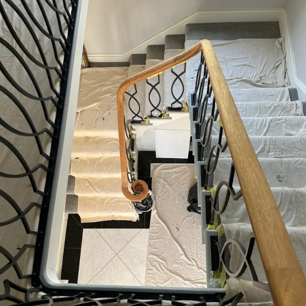 wooden hand rail painting services wokingham-before